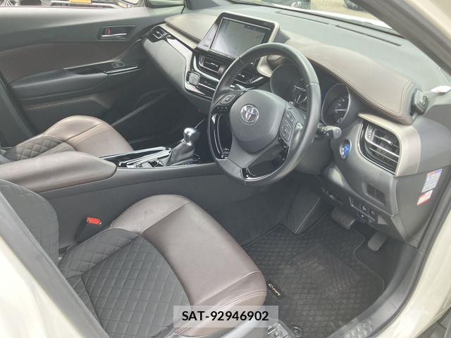 Toyota C-HR 2018-06 7875736-9