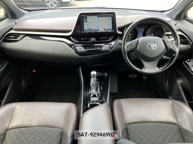 Toyota C-HR 2018-06 7875736-1