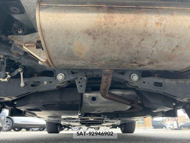 Toyota C-HR 2018-06 7875736-28