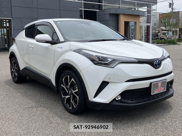 Toyota C-HR 2018-06 7875736-4