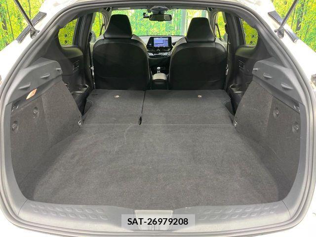 Toyota C-HR 2019-06 7875725-9