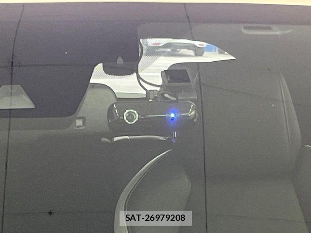 Toyota C-HR 2019-06 7875725-4