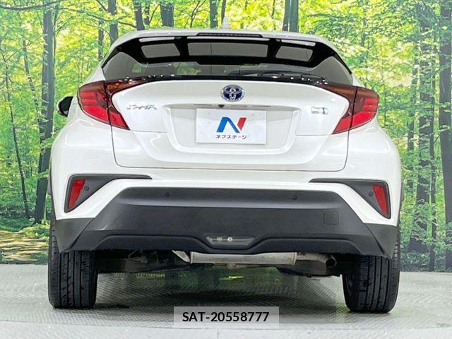 Toyota C-HR 2020-12 7875723-14