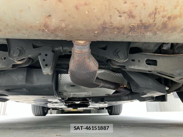 Toyota C-HR 2019-07 7902401-6