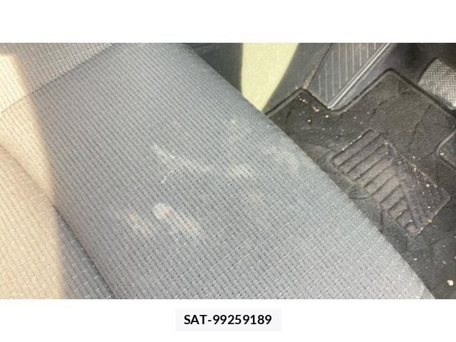 Toyota C-HR 2019-02 7960936-23