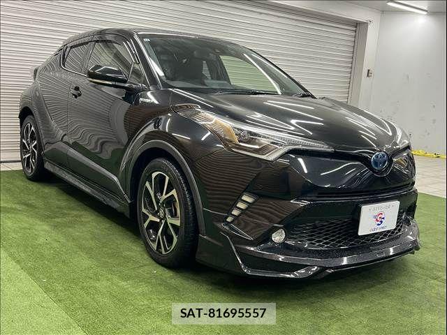 Toyota C-HR 2017-07 7960931-15
