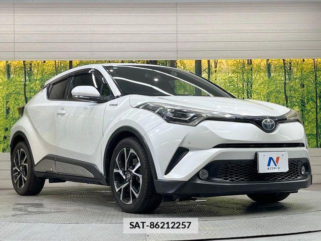 Toyota C-HR 2017-03 7960934-15