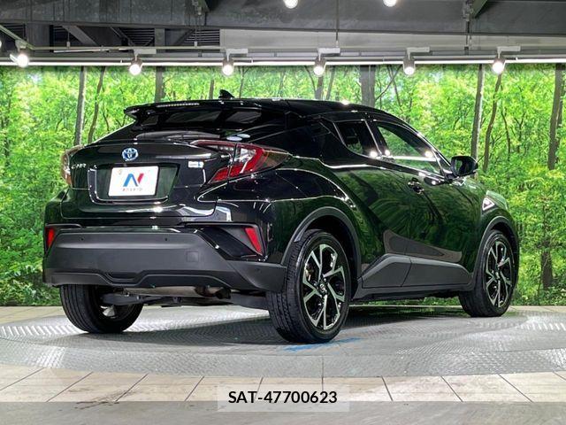 Toyota C-HR 2017-06 7960935-17