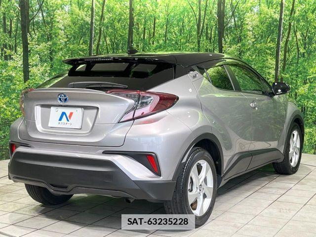 Toyota C-HR 2018-10 7960933-16