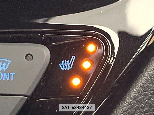 Toyota C-HR 2019-09 7960932-5