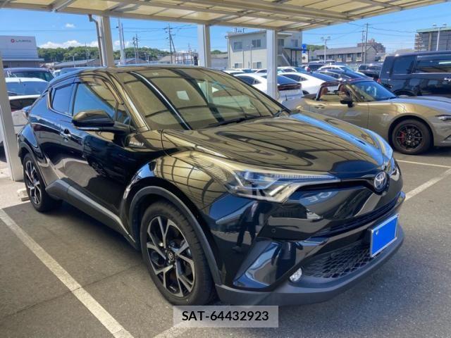 Toyota C-HR 2018-05 7978785-0