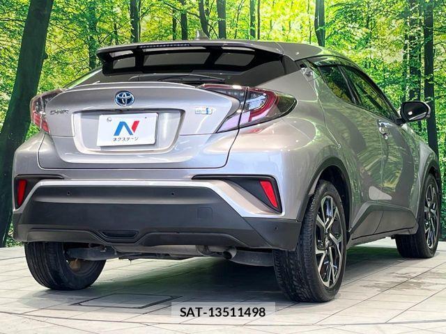 Toyota C-HR 2017-06 7978783-16