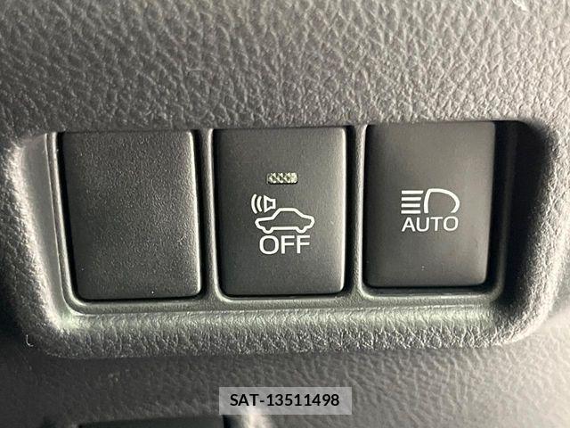 Toyota C-HR 2017-06 7978783-6