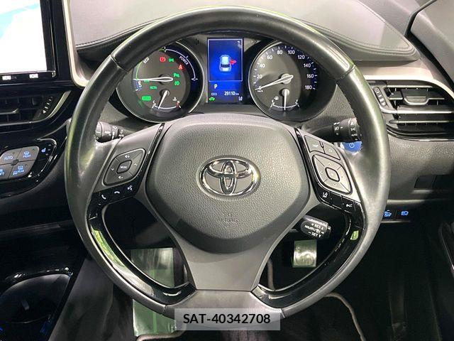 Toyota C-HR 2019-08 7978782-10
