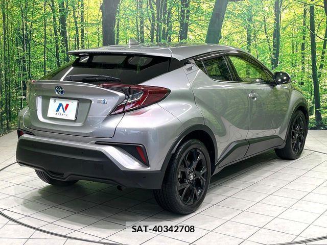 Toyota C-HR 2019-08 7978782-16