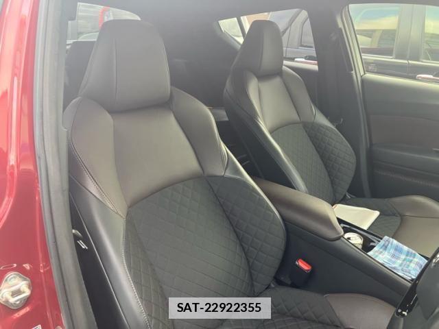 Toyota C-HR 2019-03 7978784-12