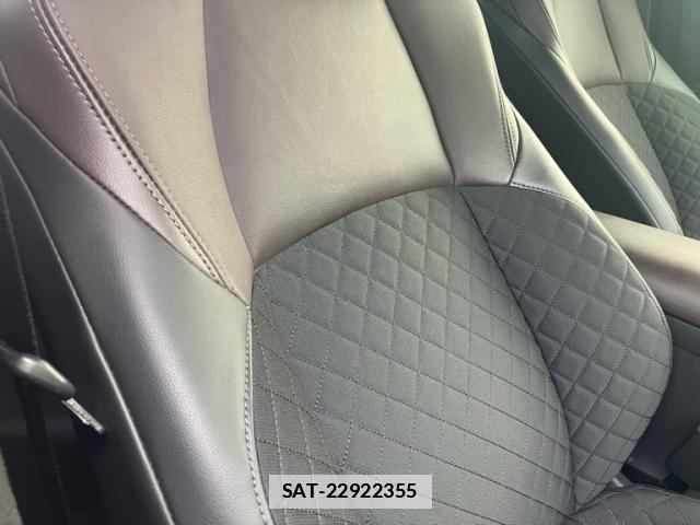 Toyota C-HR 2019-03 7978784-13