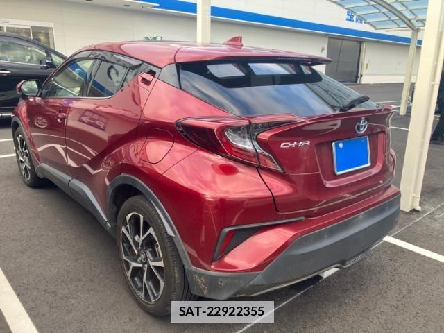 Toyota C-HR 2019-03 7978784-4