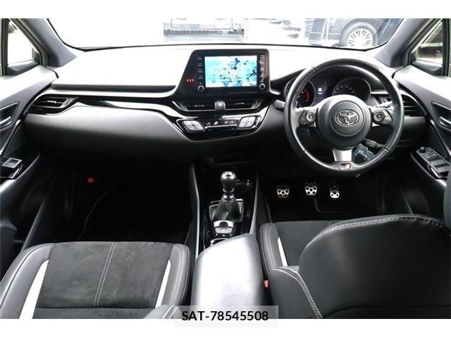 Toyota C-HR 2019-11 8034795-1