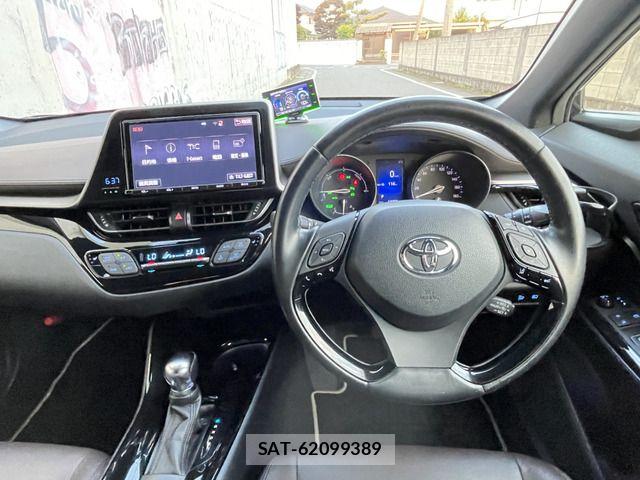 Toyota C-HR 2017-12 8034805-7