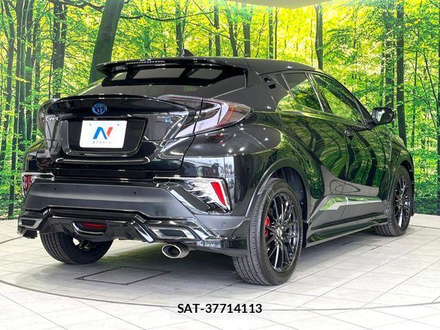 Toyota C-HR 2017-09 8034800-16