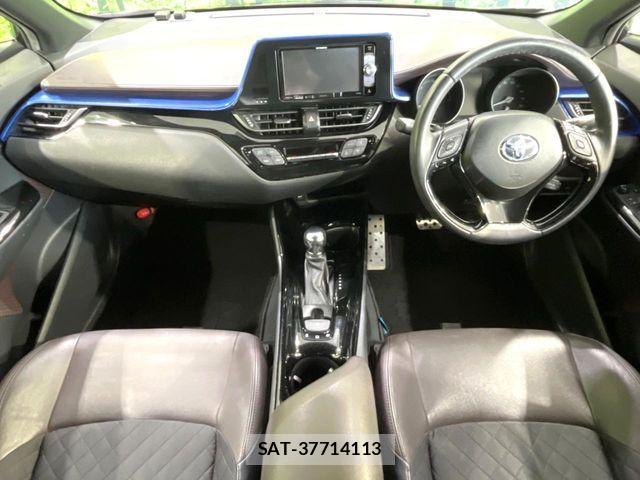 Toyota C-HR 2017-09 8034800-1
