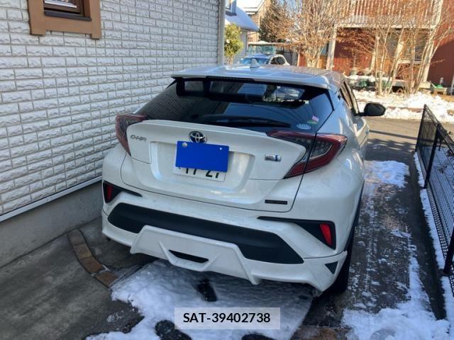 Toyota C-HR 2019-08 8034809-1