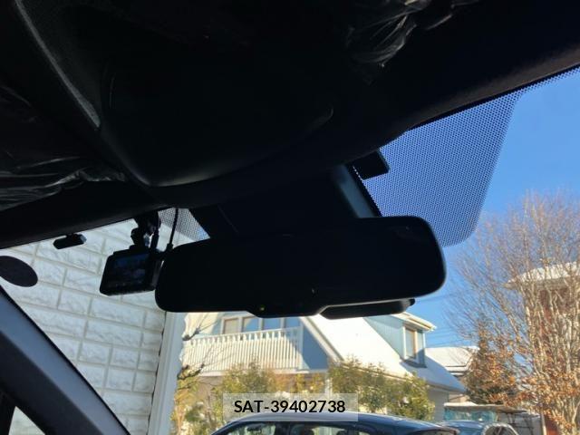 Toyota C-HR 2019-08 8034809-19