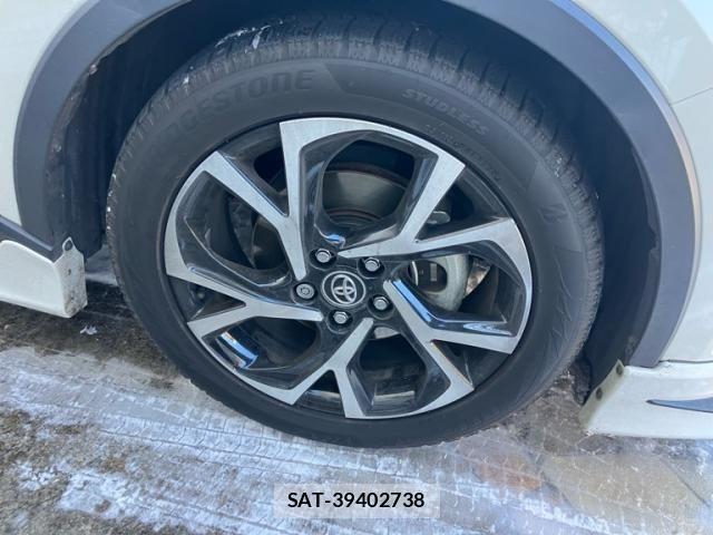 Toyota C-HR 2019-08 8034809-2