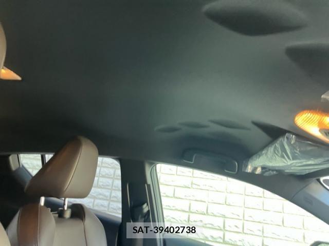 Toyota C-HR 2019-08 8034809-8