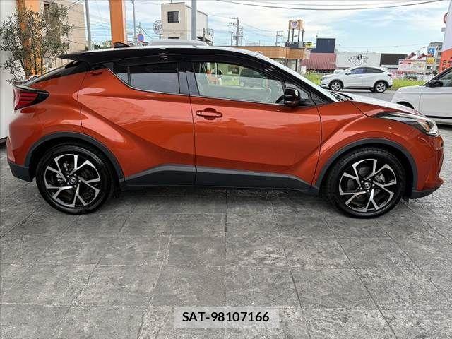 Toyota C-HR 2020-04 8034794-10