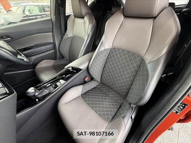 Toyota C-HR 2020-04 8034794-16