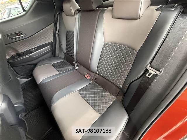 Toyota C-HR 2020-04 8034794-18
