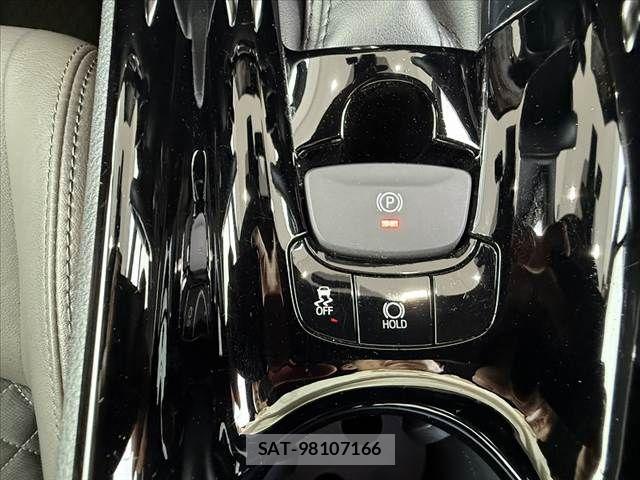 Toyota C-HR 2020-04 8034794-25