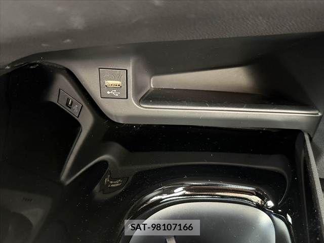 Toyota C-HR 2020-04 8034794-26
