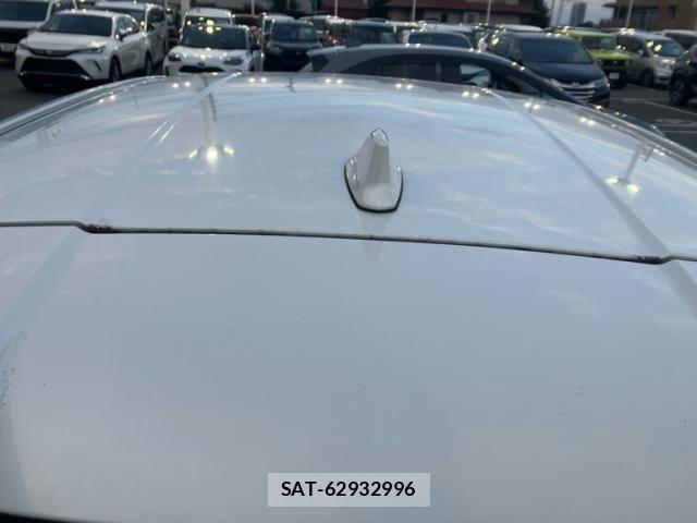 Toyota C-HR 2017-12 8034806-13