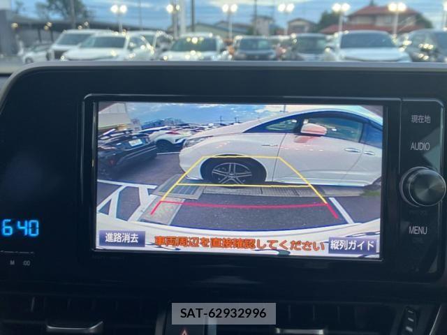 Toyota C-HR 2017-12 8034806-24