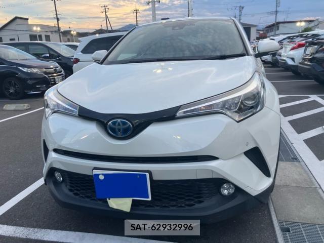 Toyota C-HR 2017-12 8034806-2