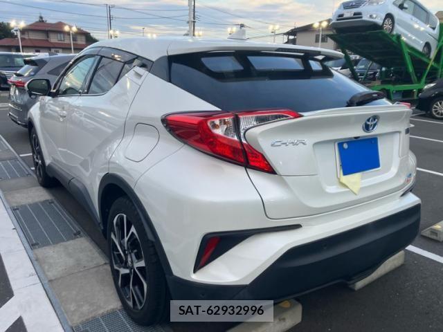 Toyota C-HR 2017-12 8034806-5