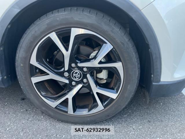 Toyota C-HR 2017-12 8034806-6