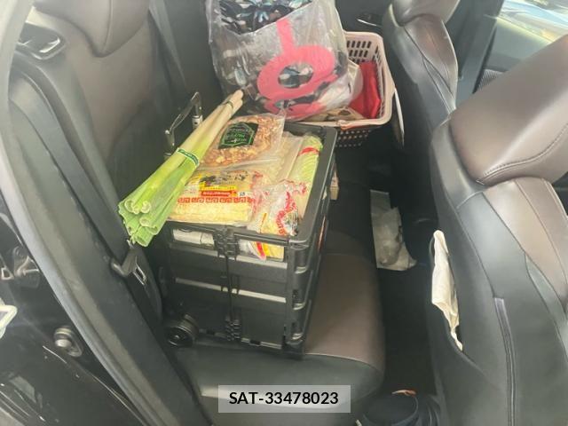 Toyota C-HR 2017-12 8034811-17