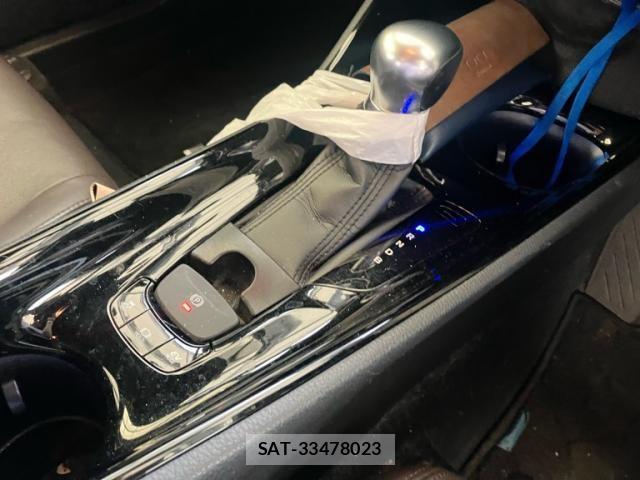Toyota C-HR 2017-12 8034811-26