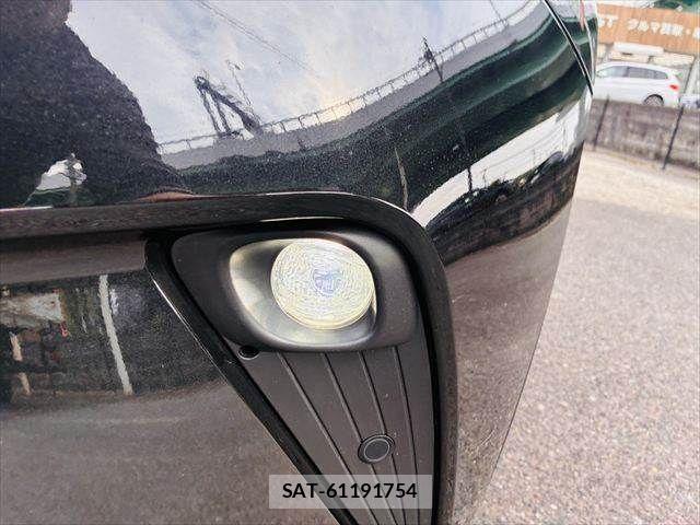 Toyota C-HR 2020-04 8034799-13