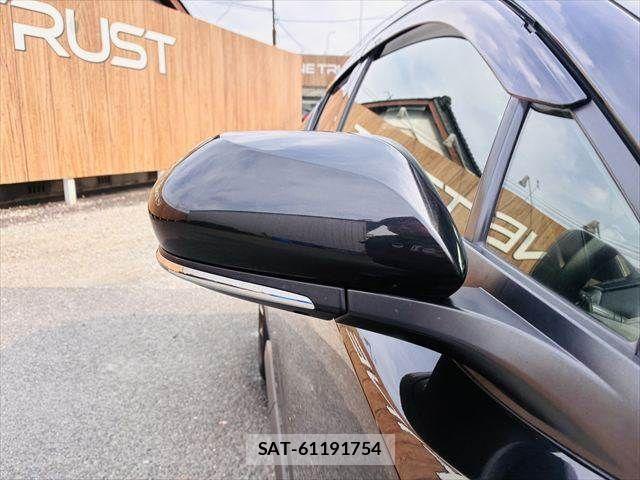 Toyota C-HR 2020-04 8034799-27