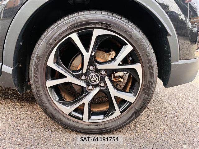 Toyota C-HR 2020-04 8034799-29