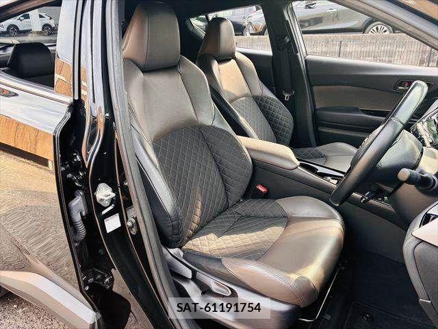 Toyota C-HR 2020-04 8034799-8