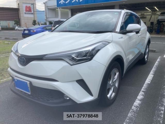 Toyota C-HR 2019-08 8034798-0