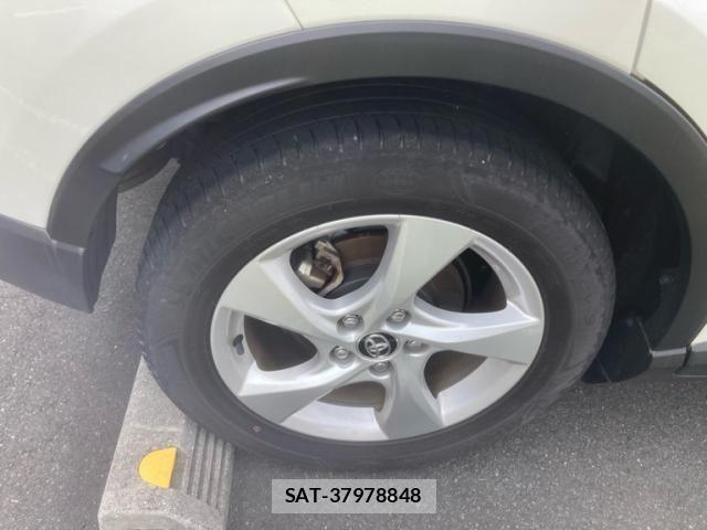 Toyota C-HR 2019-08 8034798-9
