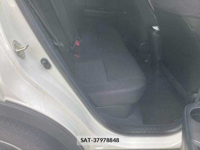 Toyota C-HR 2019-08 8034798-11