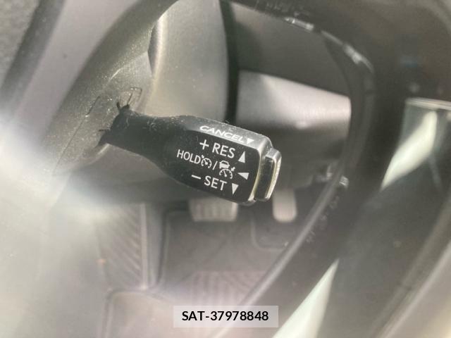 Toyota C-HR 2019-08 8034798-17